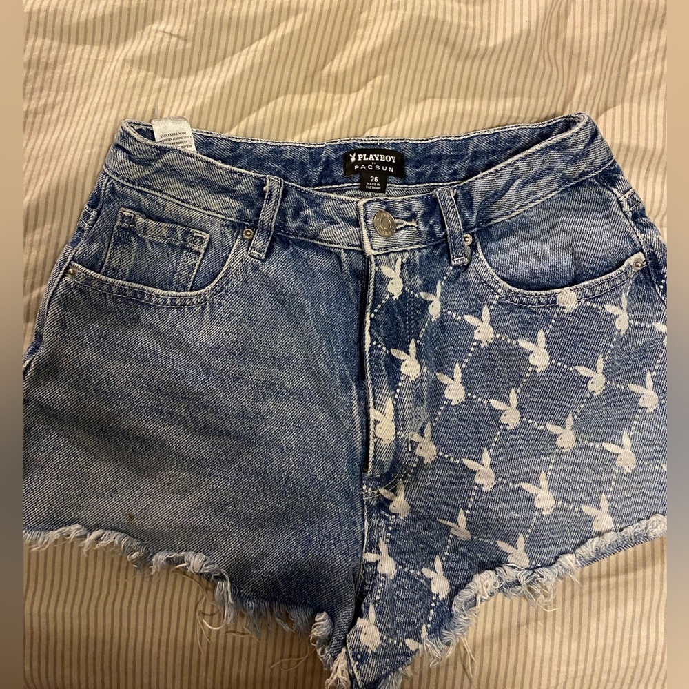 Playboy, jean shorts